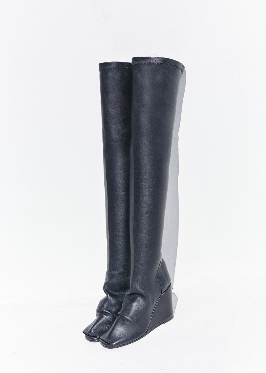 Stability leather long boots
