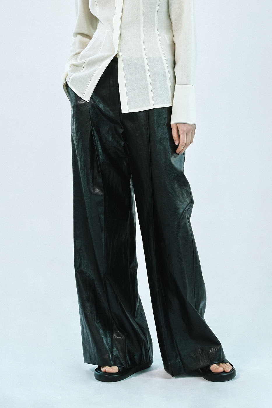 Vegan leather wide trousers - Black