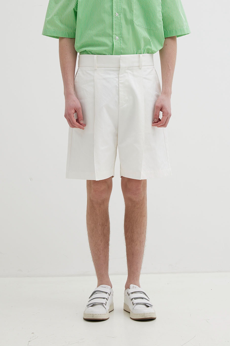 Men Pleated Shorts - White